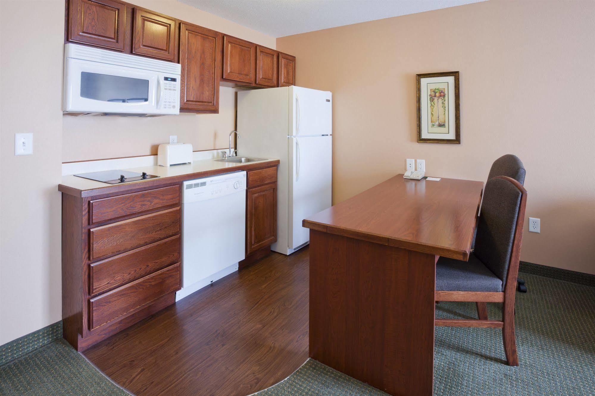 Grandstay Hotel & Suites Downtown 希博伊根 外观 照片
